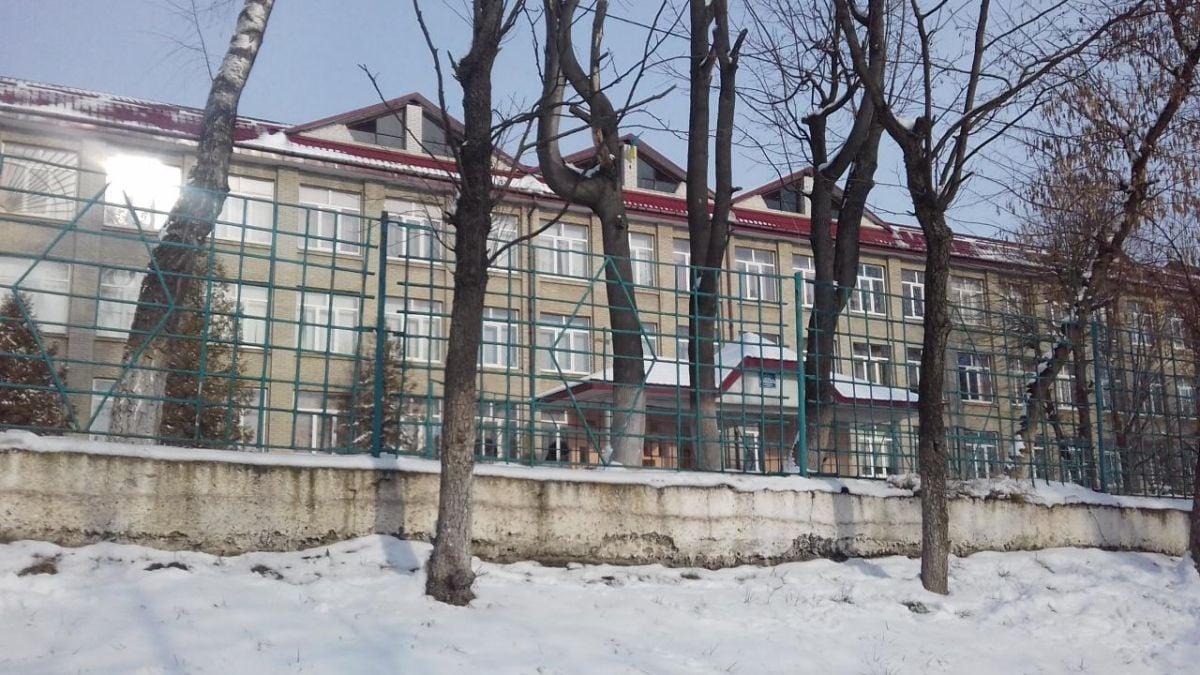 A lab technician was dismissed from a school in Lviv due to a classroom conflict, and the principal received a reprimand for the incident.