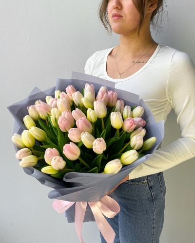 Гід покупця: купити букет квітів на 8 березня – як не помилитися у виборі рослин?